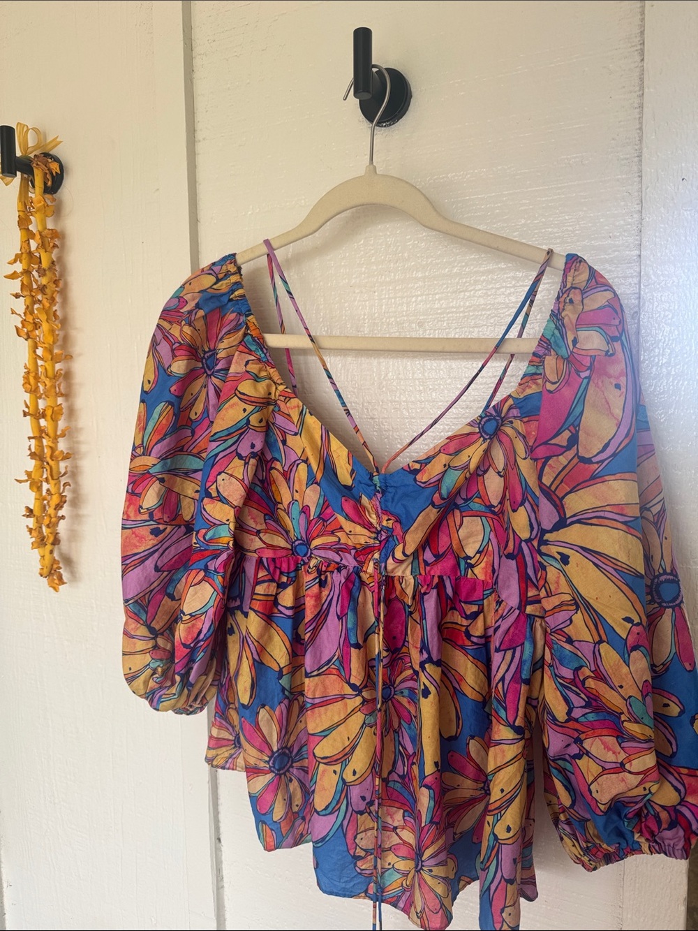 Anthropologie Farm Rio Multicolor Floral Tie-Strap Crop. Size XS